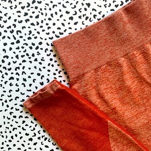 PINK seamless leggings, size small